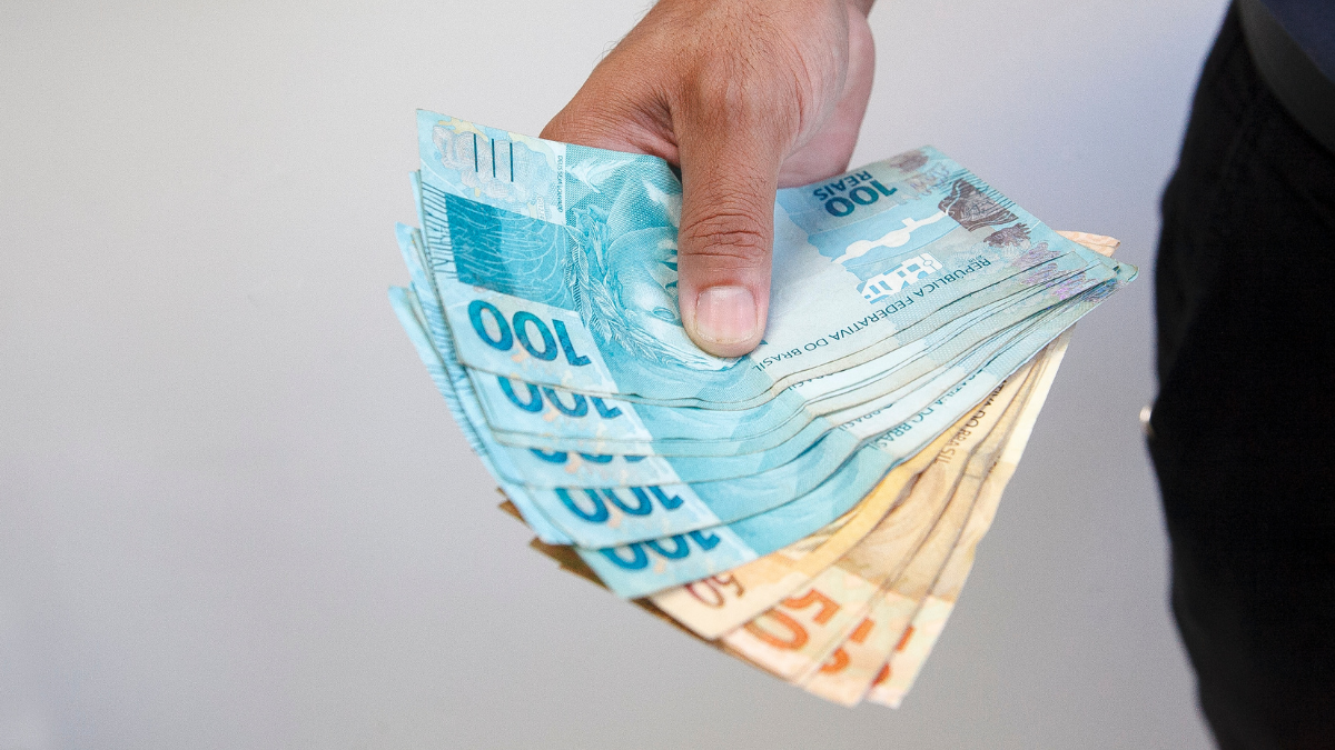 Precisa de dinheiro rápido? Use o seu empréstimo com cartão BrandsCard